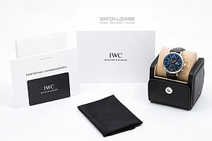 11052_watchlounge_lo.jpg