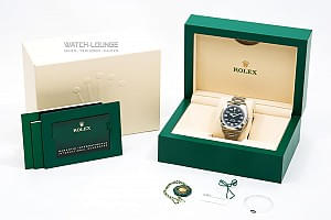 12508_watchlounge_lo.jpg